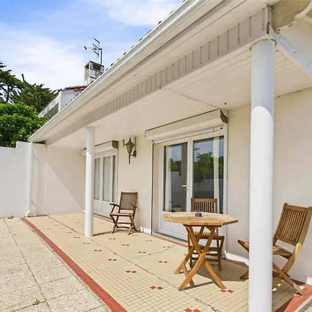 200m - Grande Terrasse Pour 4 Personnes *