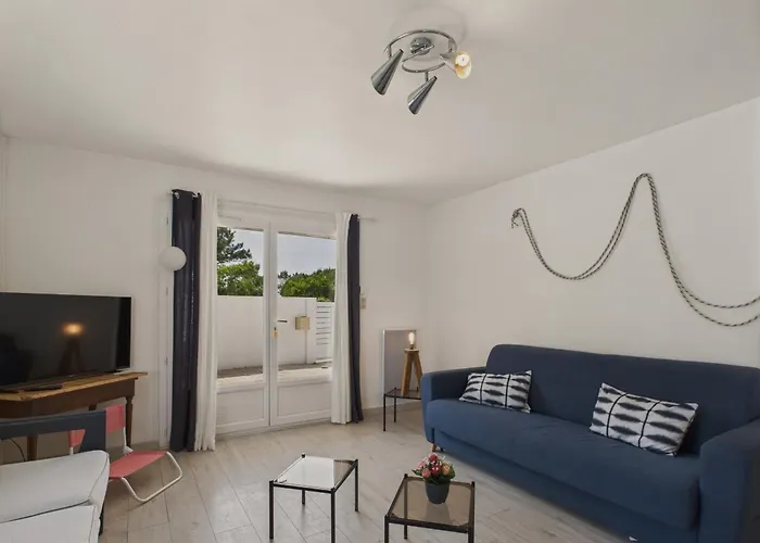 200m - Grande Terrasse Pour 4 Personnes Сasa de vacaciones