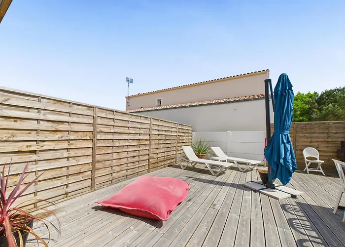 200m - Grande Terrasse Pour 4 Personnes Сasa de vacaciones